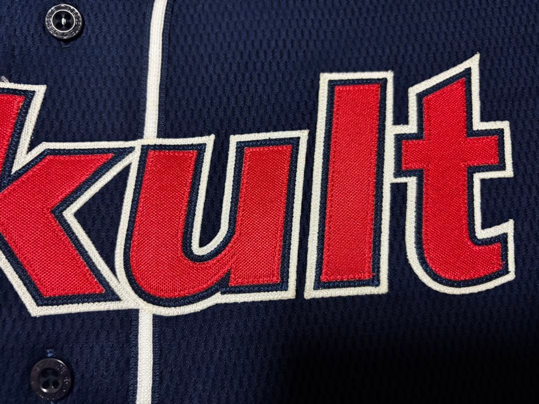 東京ヤクルトスワローズ　石井弘寿投手　デサント　プロコレ　ユニフォーム