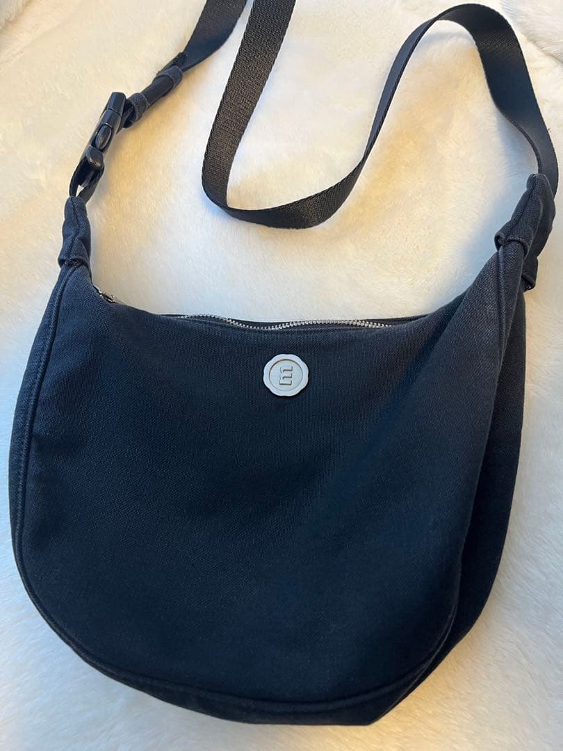 ⭐︎美品⭐︎【minitmute】ミニッツミュート　ショルダーバッグ　ブラック