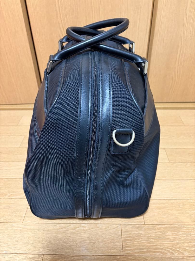 美品　BURBERRY バーバリー　ゴルフ用ボストンバッグ　大容量メンズブラック