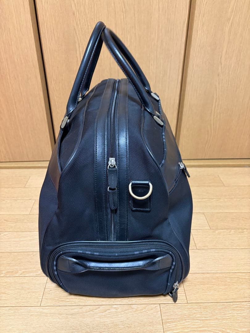 美品　BURBERRY バーバリー　ゴルフ用ボストンバッグ　大容量メンズブラック