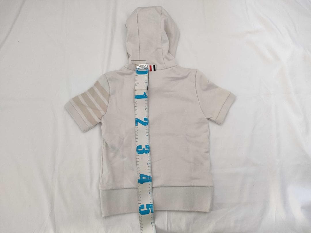 トムブラウン 半袖フーディ ライトグレー サイズ36 新品・未使用