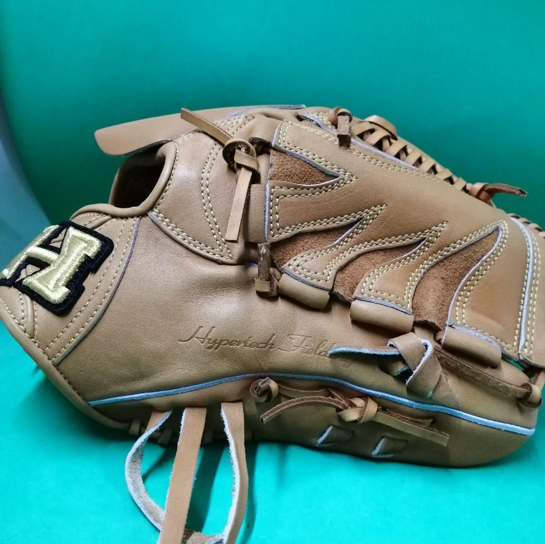 209.ハイゴールド硬式グラブ