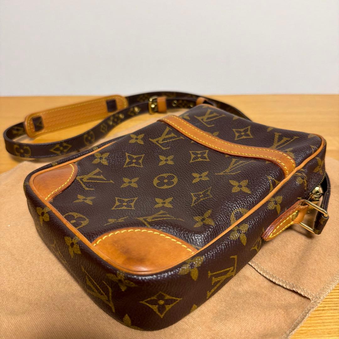 LOUIS VUITTON ダヌーブ
