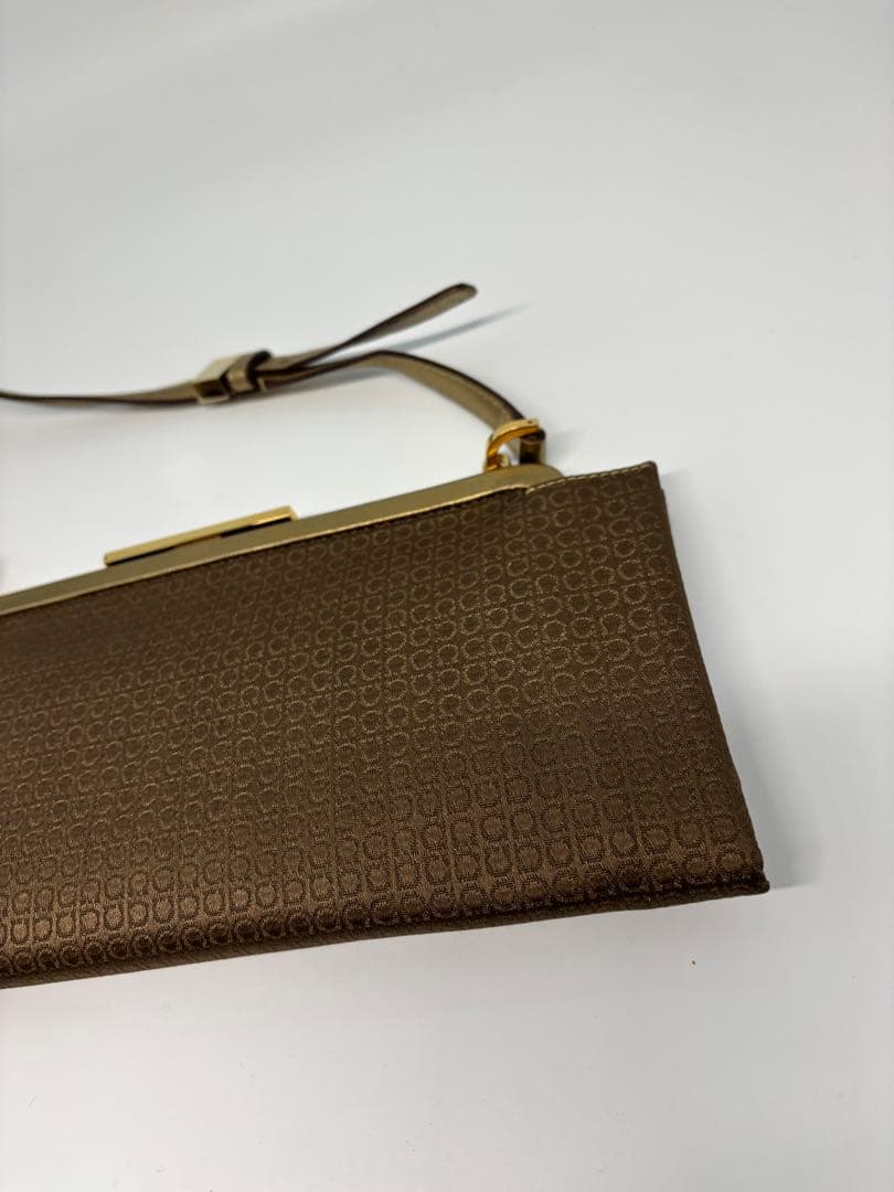 【極美品】フェラガモ ガンチーニ パーティバッグ ミニハンドバッグ