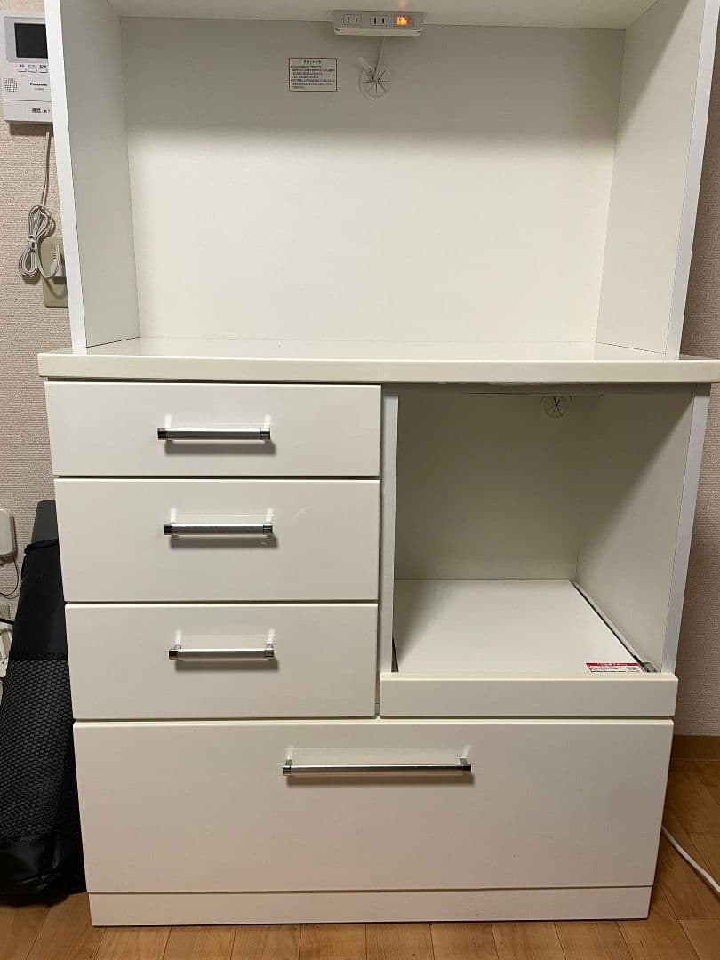 ニトリ　キッチンボード　食器棚　レンジボード　カップボード