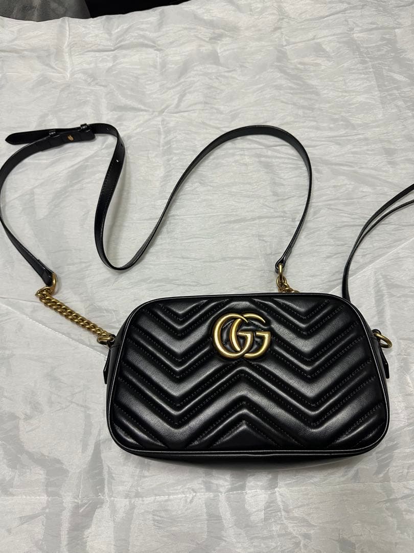 GUCCI マーモンド　ショルダーバッグ