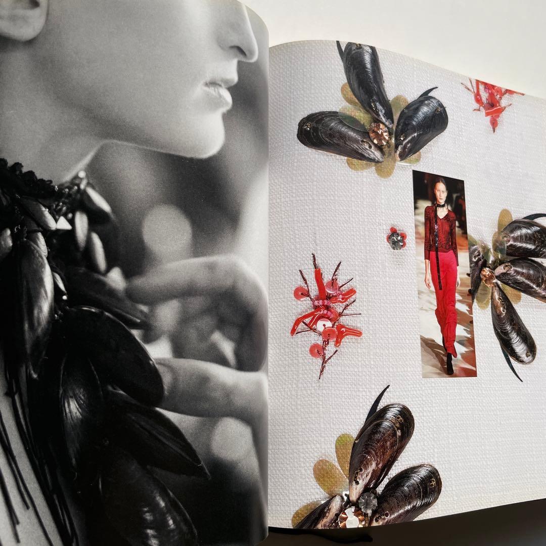 写真集「DRIES VAN NOTEN（ドリス・ヴァンノッテン）ファッション