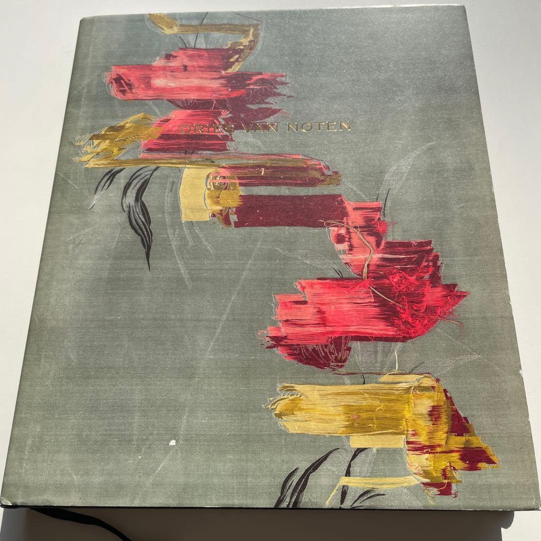 写真集「DRIES VAN NOTEN（ドリス・ヴァンノッテン）ファッション