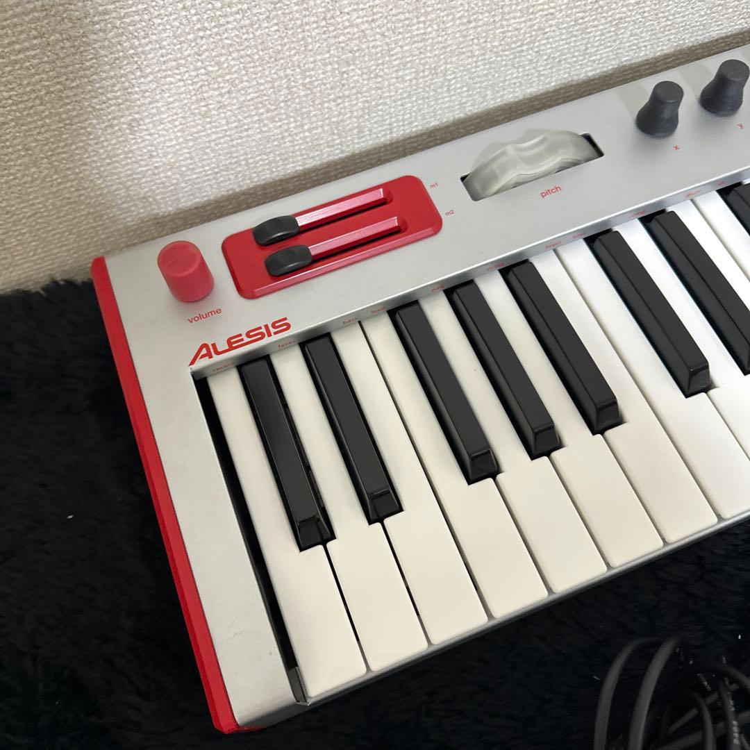 希少 廃盤品 ALESIS MICRON アナログモデリングシンセサイザー