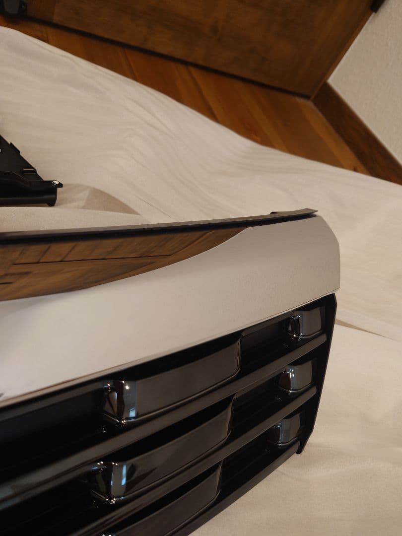 スズキ　スペーシアカスタム　mk53s 純正　フロントグリル　外装