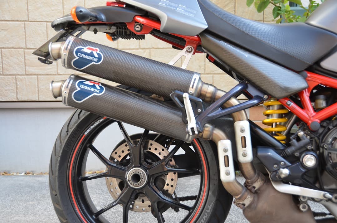 ducatiモンスターS4R.S4RS用テルミニョーニスリップオンマフラー