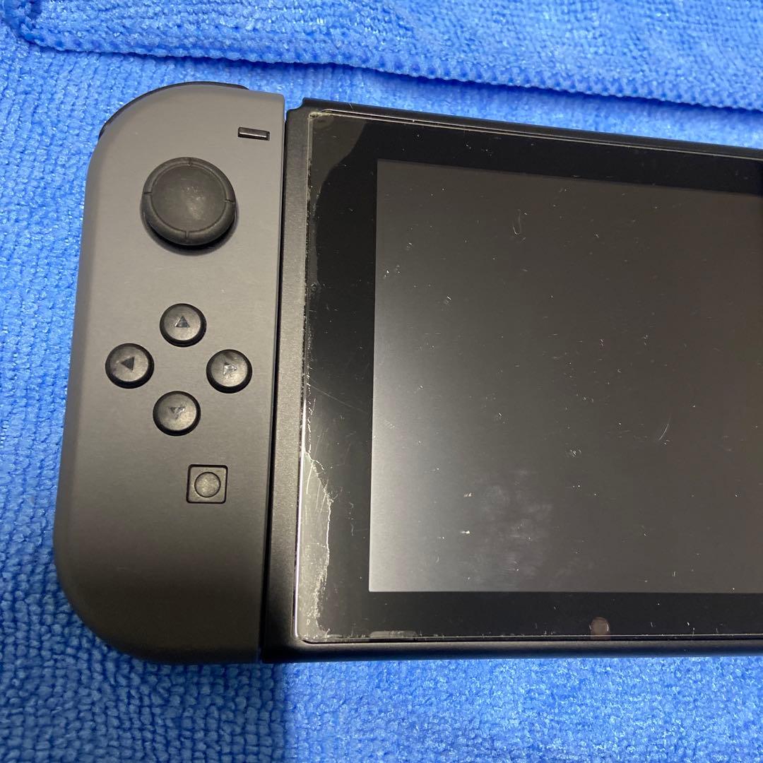 ニンテンドー　スイッチ 本体&コントローラー中古