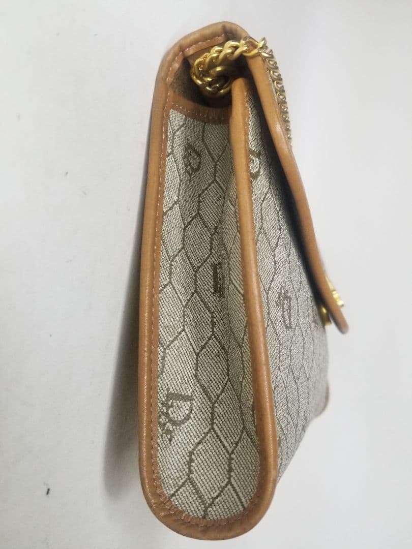 クリスチャン・ディオール ハニカムパターン チェーンショルダーバッグ