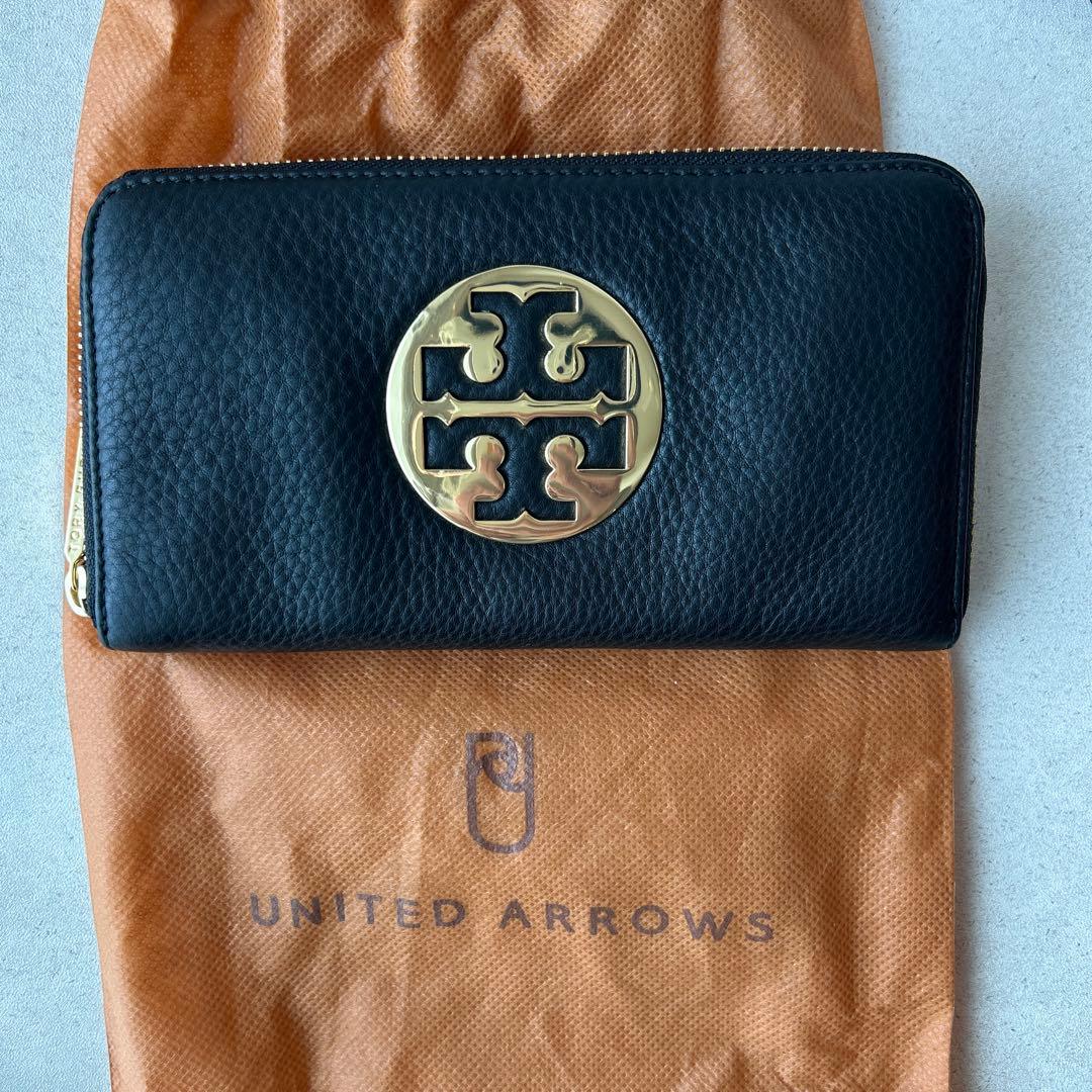 Tory Burch ブラックレザー 長財布