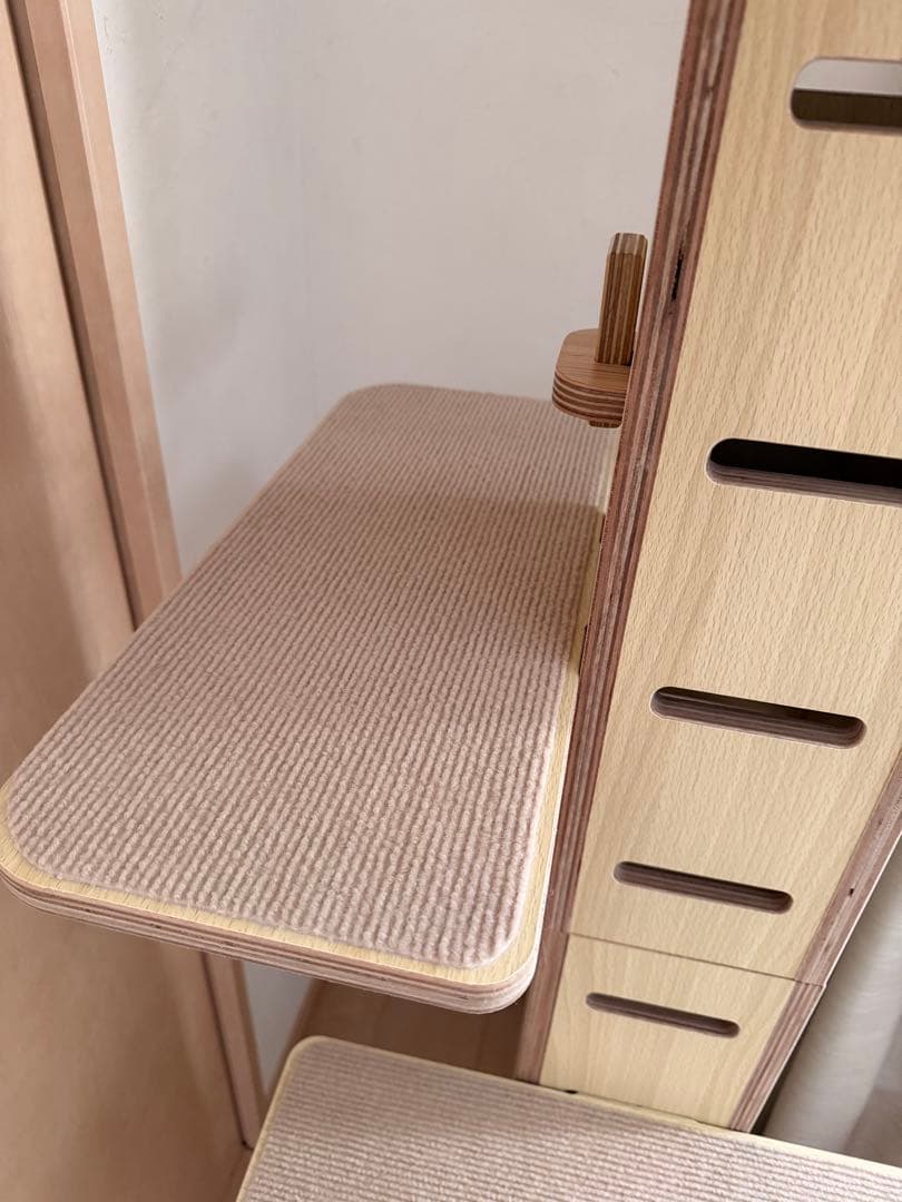 【ポン太】突っ張り型 キャットツリー トーテム TOTEM