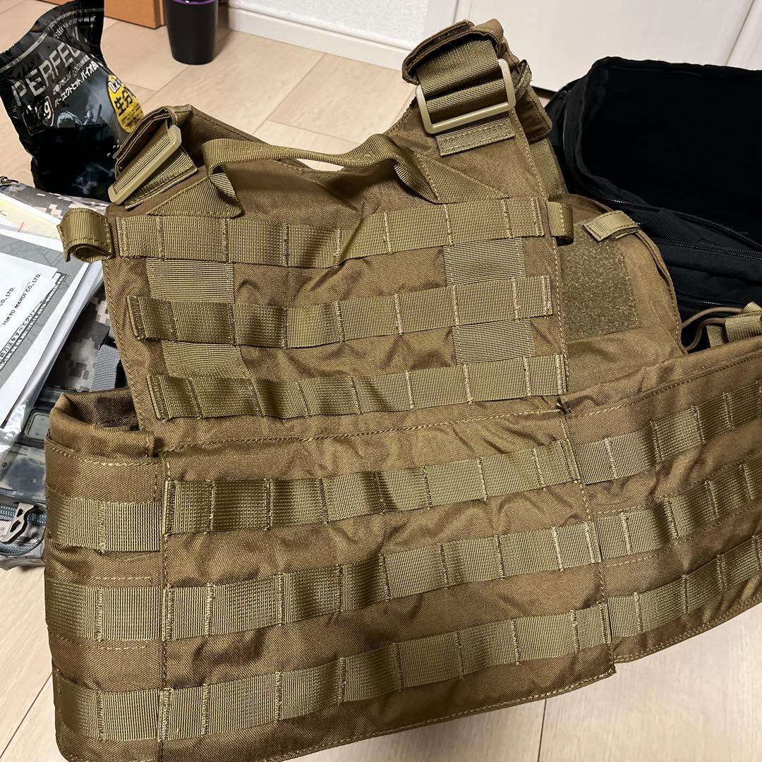 モジュラー式プレートキャリア タンカラー