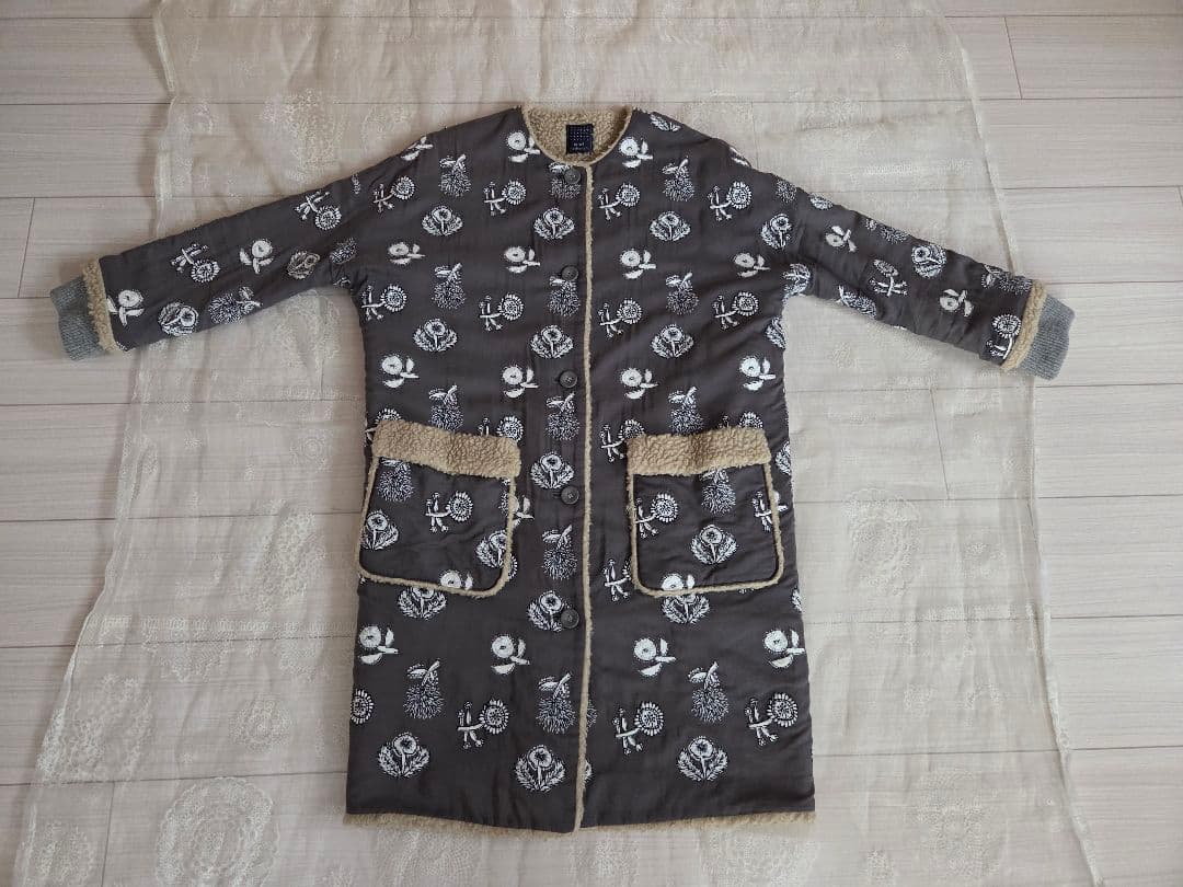 ミナペルホネン　quarted ボアコート　お花刺繍　グレー