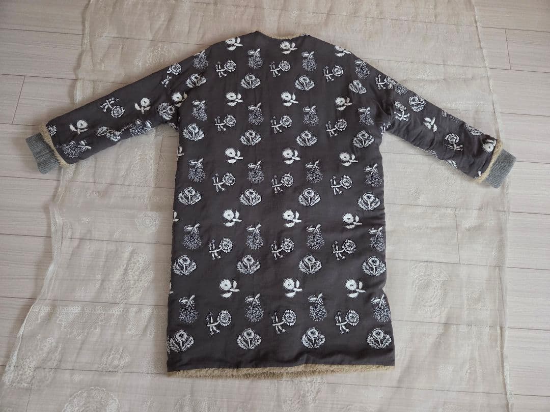 ミナペルホネン　quarted ボアコート　お花刺繍　グレー