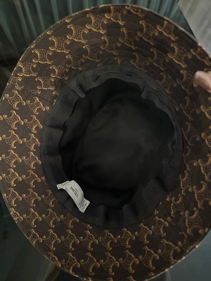 CELINE トリオンフ ✧‧˚