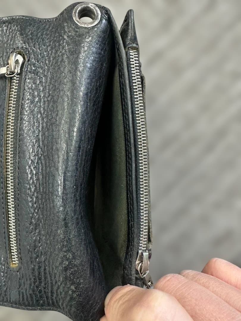 CHROME HEARTS 1ジップクロスボタンレザーウォレット ブラック