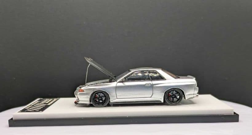 1/64 スカイライン GT-R R32(シルバー)