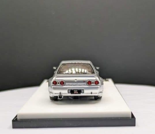 1/64 スカイライン GT-R R32(シルバー)