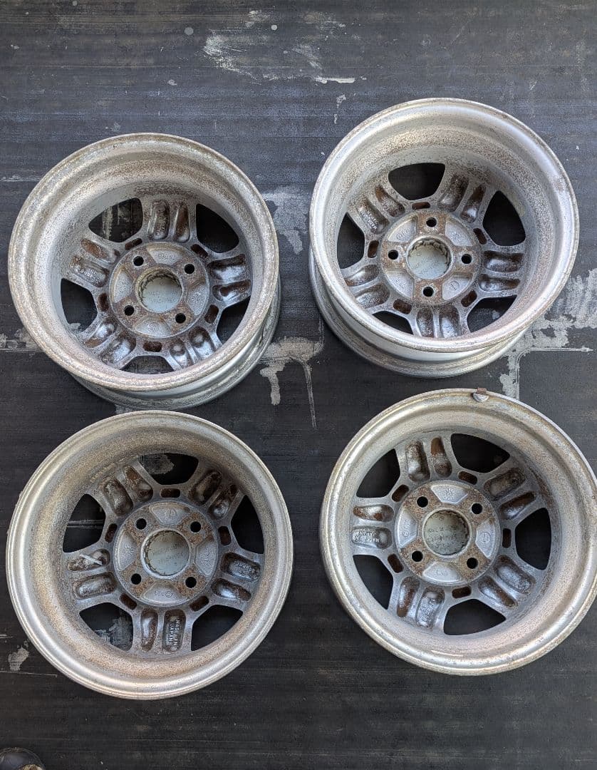 スバル純正　シルバー 5スポーク アルミホイール 12インチ　エアバルブ新品