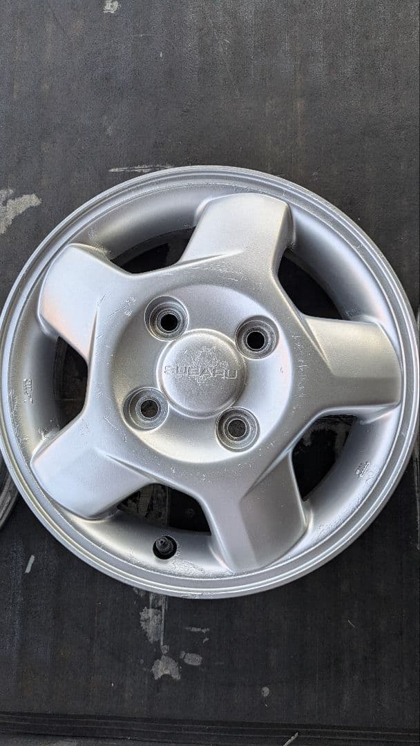 スバル純正　シルバー 5スポーク アルミホイール 12インチ　エアバルブ新品