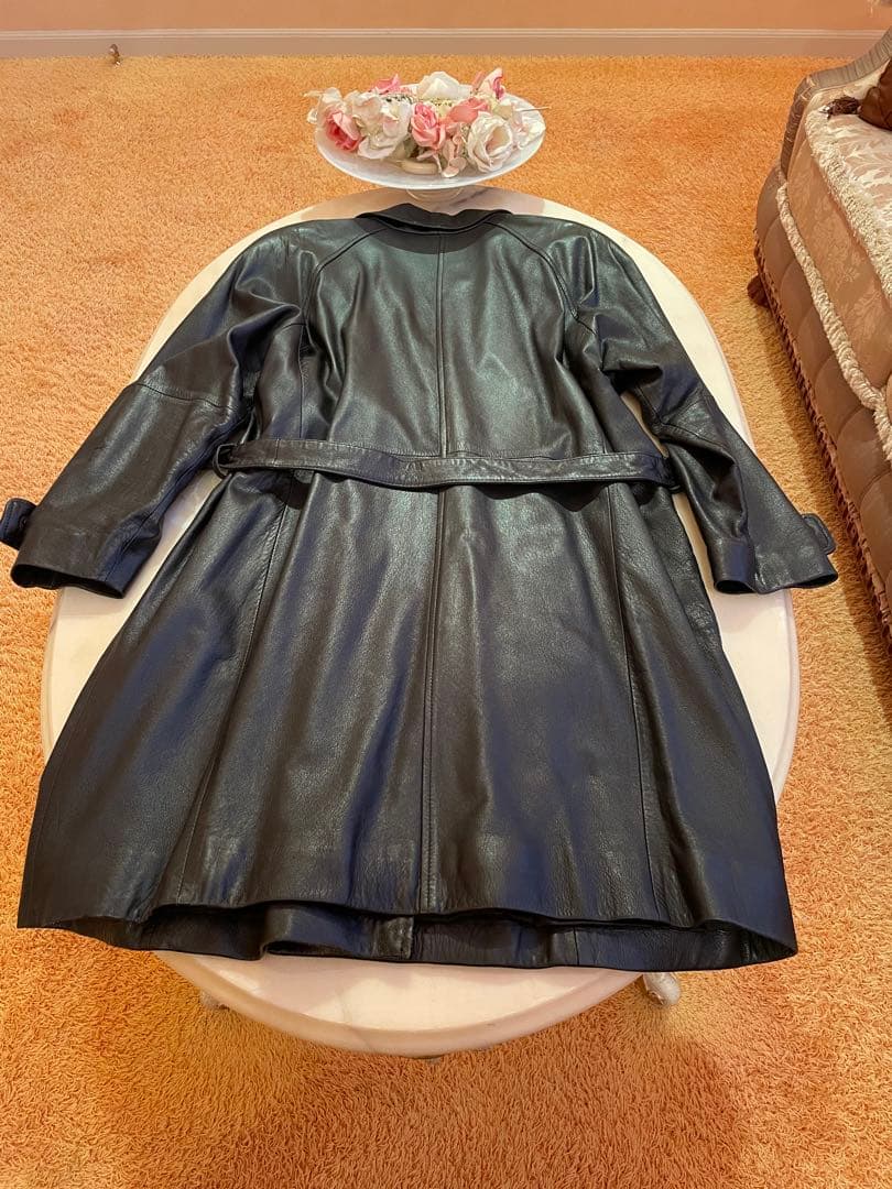 柔らか上質ラムレザートレンチコート❣️ダブルブレスト‼️国内宝飾展示会❣️定価35万円