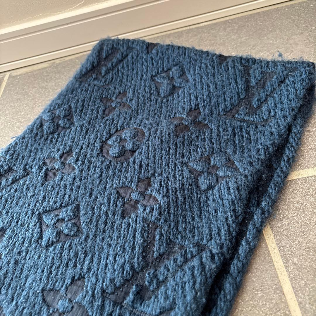 LOUIS VUITTON ダークブルー ネイビー　マフラー