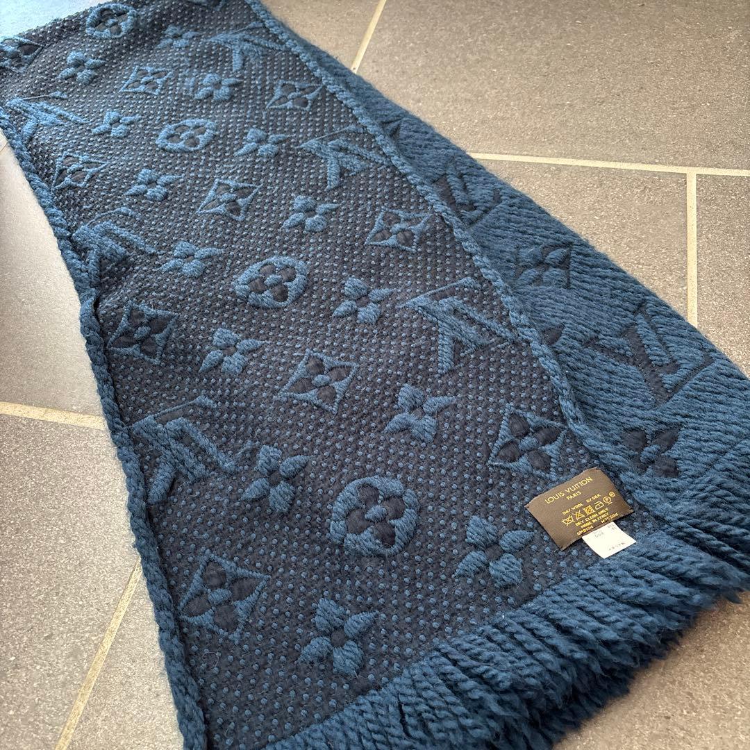 LOUIS VUITTON ダークブルー ネイビー　マフラー