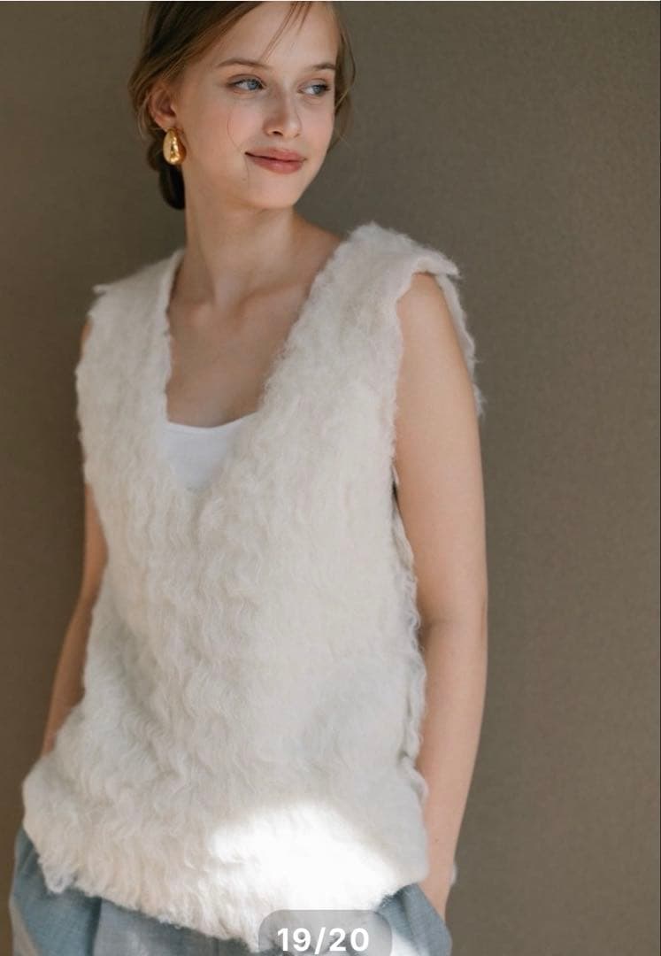 Pois 新品 ニットベスト