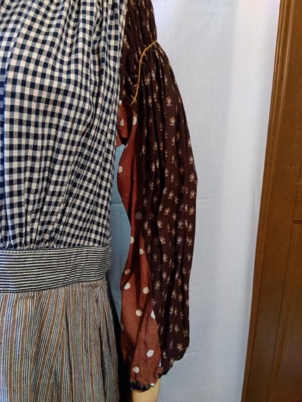 c*o様 【新品】４５R　パッチワーク長袖ロングワンピース　サイズL　玉手箱　日