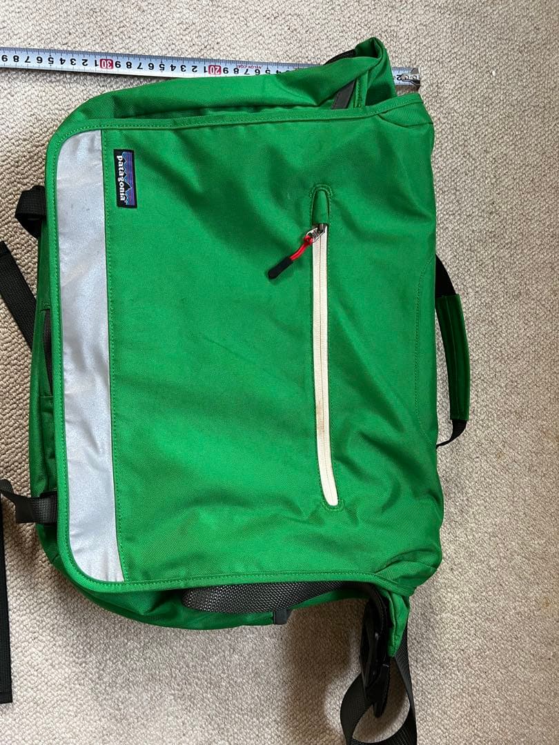 廃番 パタゴニア ハーフマス メッセンジャーバッグ 取り外し可能 PCバッグ付