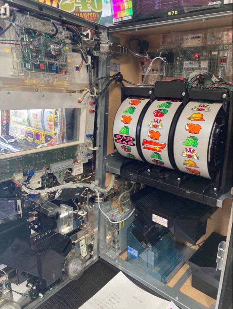 ニューアイムジャグラー　EX-KT 5号機　実機