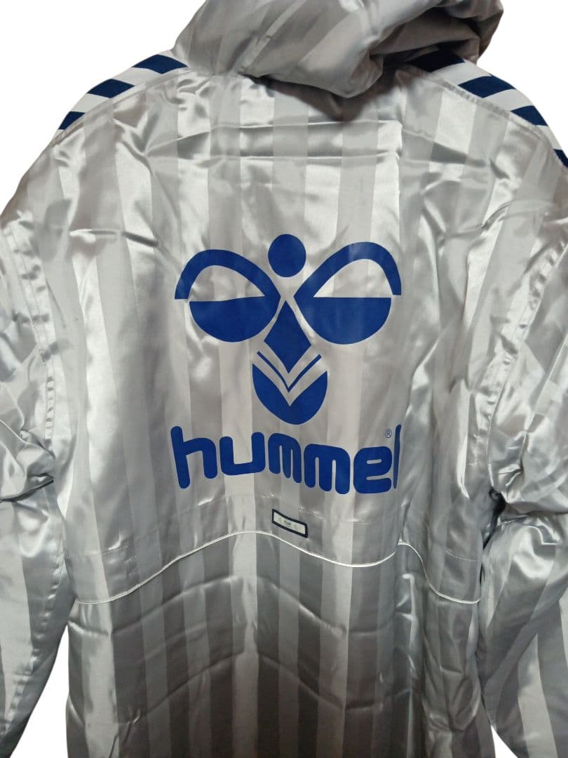 横浜FC hummel シルバー ストライプ ベンチコート 古着
