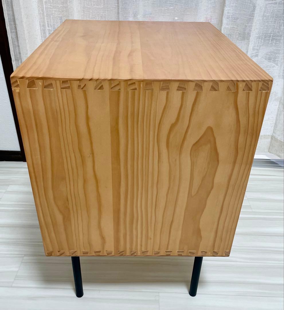 木製ラタン扉キャビネット