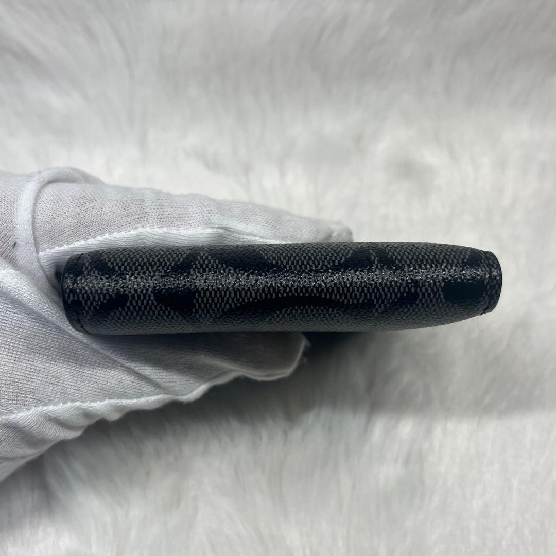 【超美品】COACH ブラック 二つ折り財布