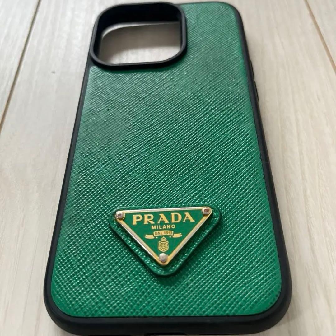 PRADA グリーンレザー iPhone14ケース　PRADAiPhoneケース