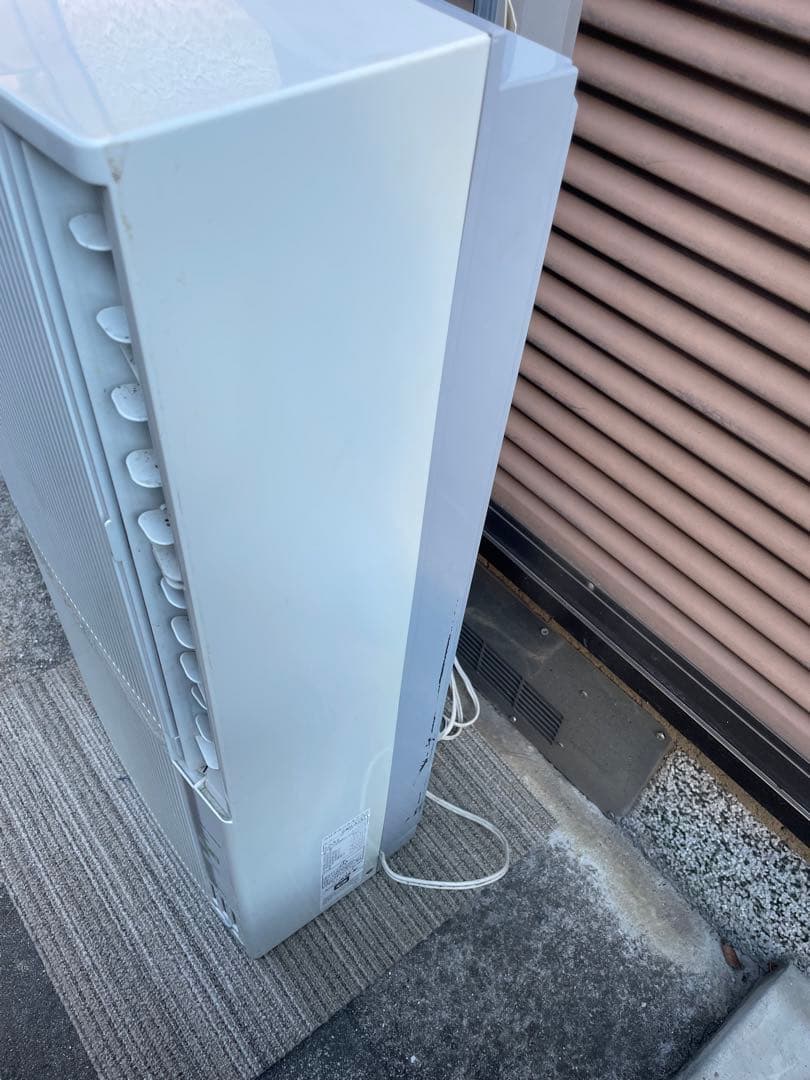 窓用エアコン ホワイト 冷暖房機能付き　コロナ　CWH-A1821