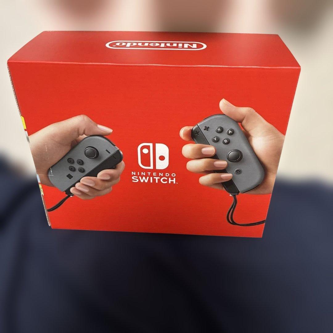 Nintendo Switch 本体 グレー Joy-Con付き 未開封です。