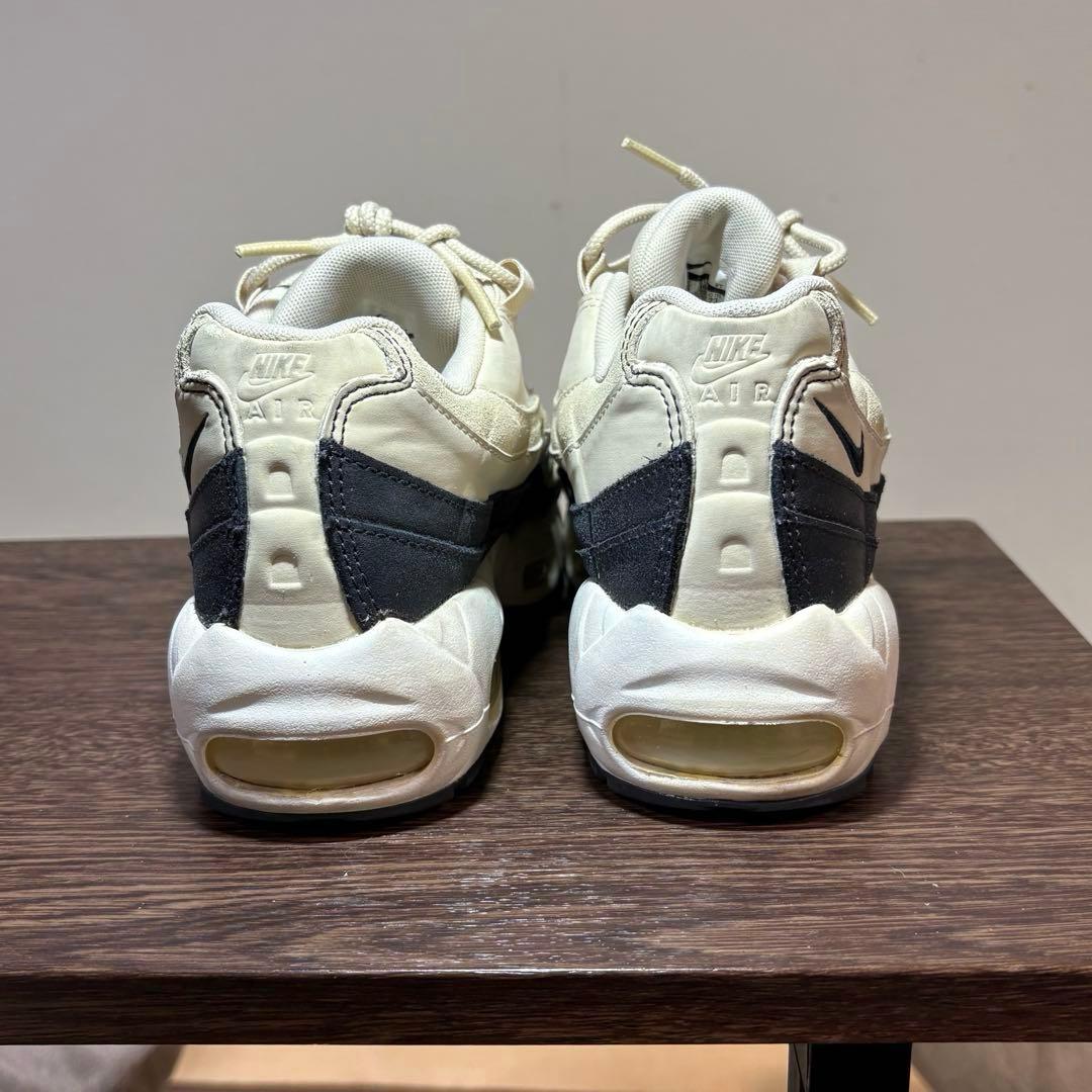 NIKE AIR MAX 95 PRM プレミアム　クリーム/ブラック