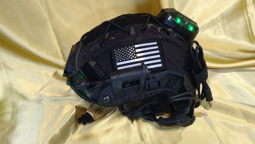 即使用可能EARMOR.M32PLUS他サバゲーブラック仕様ヘルメット★未使用品