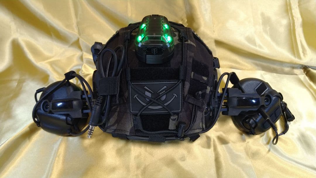 即使用可能EARMOR.M32PLUS他サバゲーブラック仕様ヘルメット★未使用品