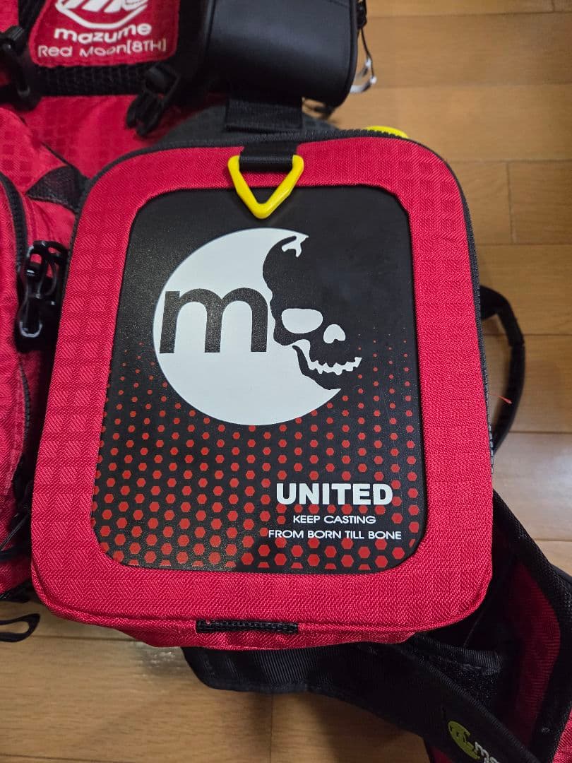 マズメ レッドムーンライフジャケット 8th 未使用　送料無料