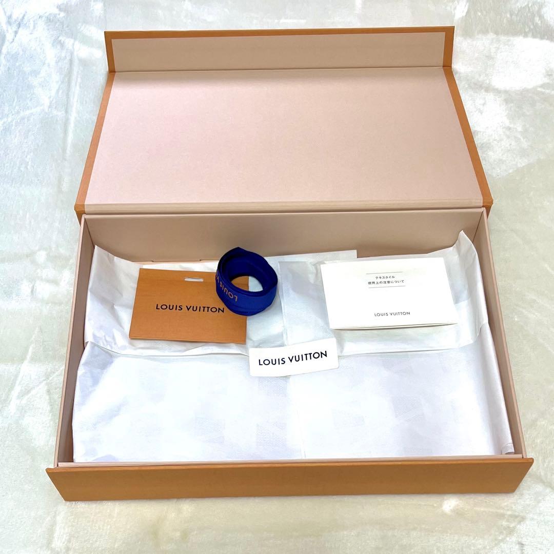 【極美品】ルイヴィトンエシャルプインザシティー ビーバー ファーマフラー 箱付き