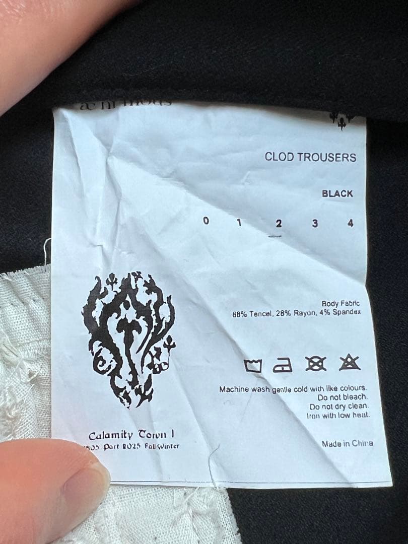 パンツ aenrmous AW25 Clod Trousers