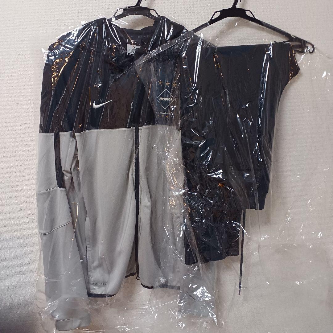 【ma---o】fcrb　×　nike　パーカーパンツ　上下