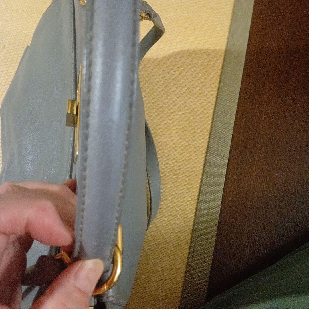 大幅値下げ！美品　FENDI ピーカブー ショルダーバッグ ミディアム