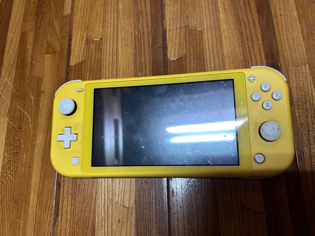 Nintendo Switch Lite イエロー ジャンク品本体のみ